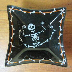 3 for $24 - skeleton candy dish NWT prima designs (W4782)